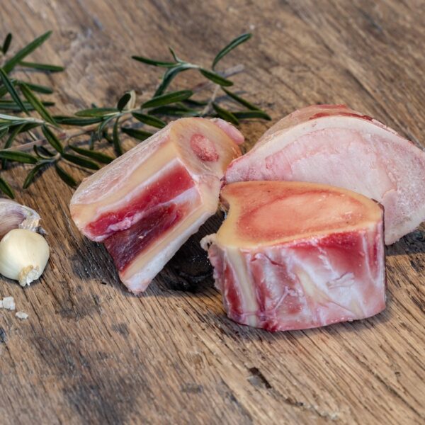 Biologische mergpijpjes van Black Angus rund uit Friesland – ca. 500 gram