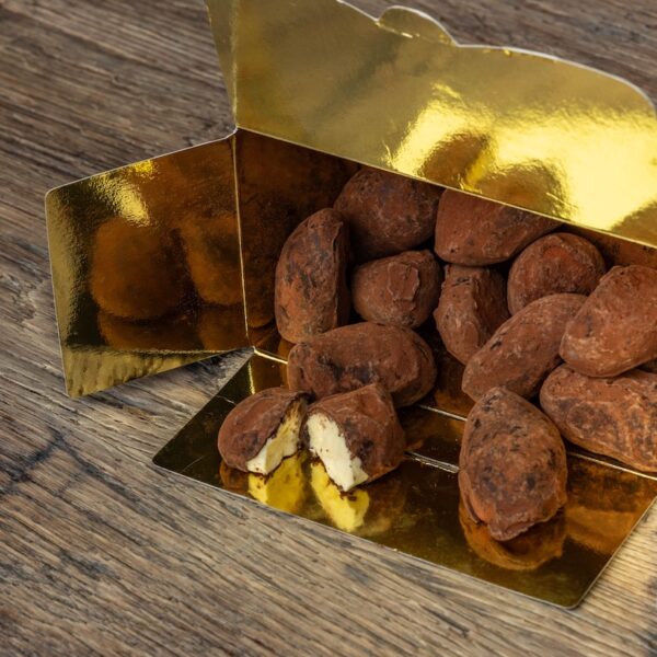 Biologische slagroomtruffels gemaakt met melk van Woudstra’s Pleats – 12 stuks